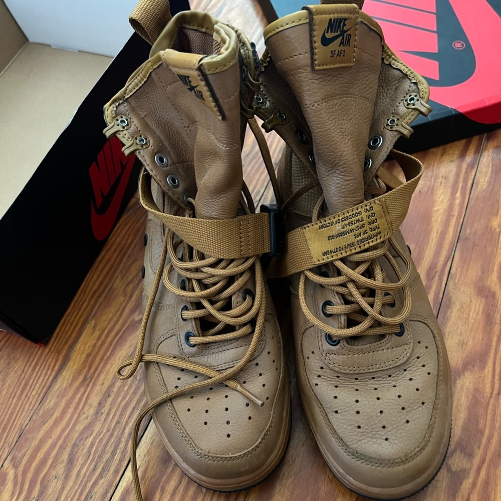 Nike air SF AF1
